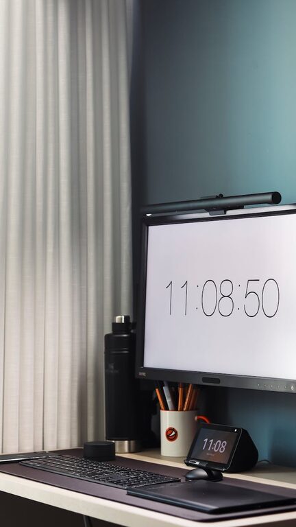 Tips for Organizing a Clutter-Free and Productive Workspace at Home